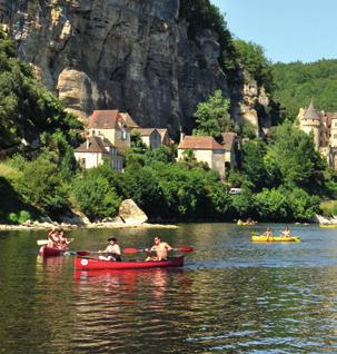 X 11 INLEIDING Périgord, een oud gewest, de vroegere naam van de Dordogne Een magische naam ook, waarbij je meteen denkt aan overweldigende landschappen, een rustig leven, warme kleuren, kastelen en