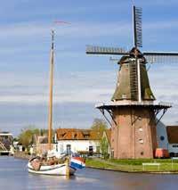 NEDERLAND BELGIË PROGRAMMA LEEUWARDEN GIETHOORN ZWOLLE Europese culturele hoofdstad 2018 Een mooie mix van een citytrip en natuurschoon!