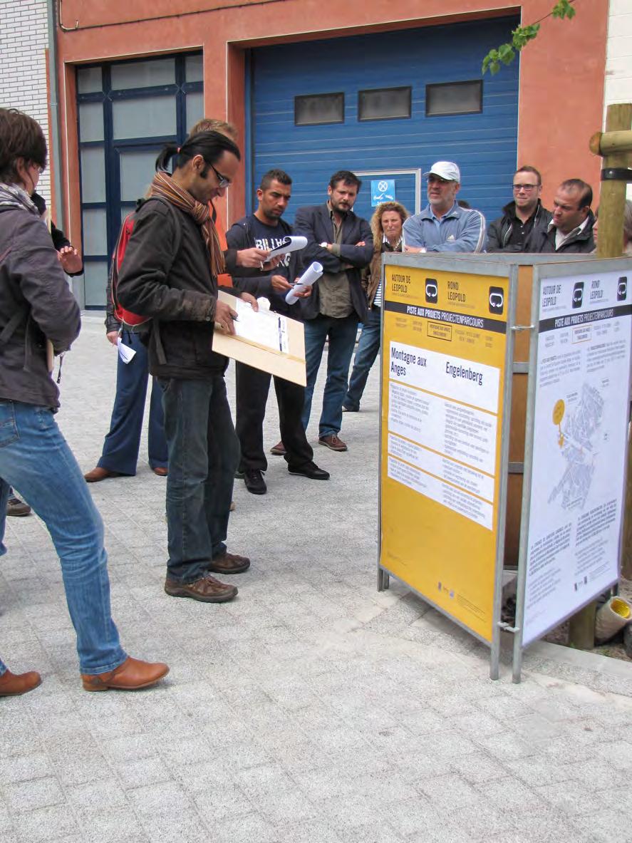 Une promenade durant laquelle citoyens et équipe du projet échangent leurs points de vue concernant une longue liste d actions proposées. La piste aux projets est une préenquête publique.