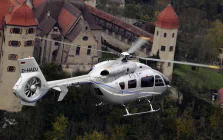 Eerste vluchten juni 2010 - september 2011 25 juni 2010: Eurocopter EC145 T2 De Franse helikopterbouwer Eurocopter heeft tijdens de beurs Heli-Expo 2011 in het Amerikaanse Orlando de EC145 T2
