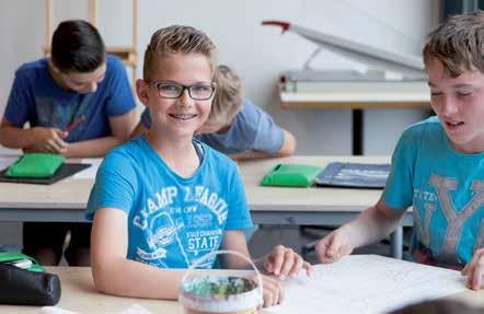 Geselecteerde leerlingen van onze school, die nu in de derde klas zitten, zijn opgeleid tot peer leader.