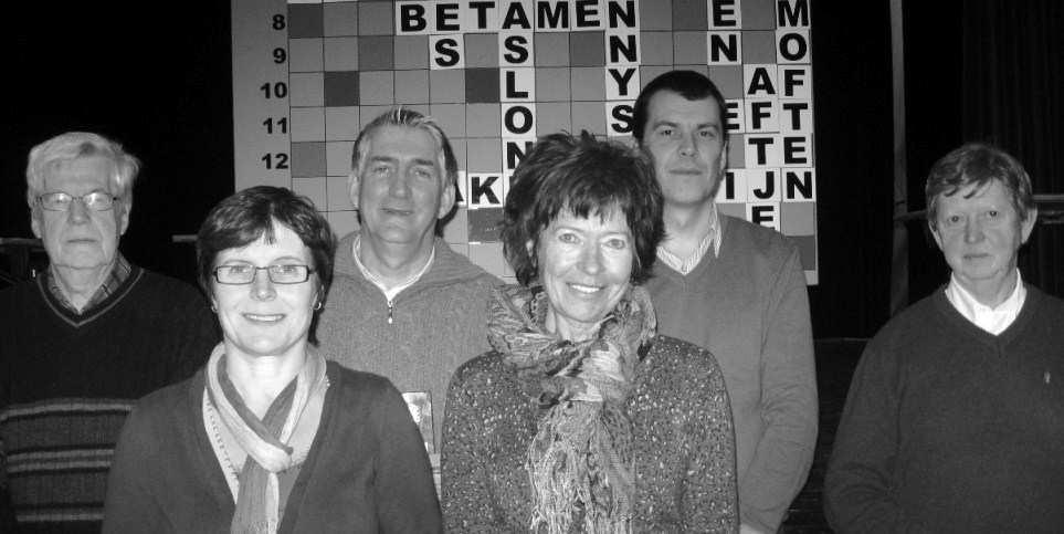 Tessenderlo 4 december 2010 Gerda Van Mierlo staat haar mannetje in Limburg Met 29 scrabbelaars waren ze present om de kampioenstrofee van regio Limburg in de wacht te slepen.