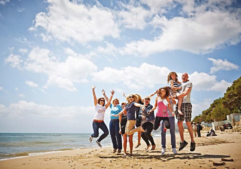 Stap 7 Neem deel aan trainingen en bijeenkomsten van Forever en nodig uw eerste gasten uit voor een professionele kennismaking met Forever.