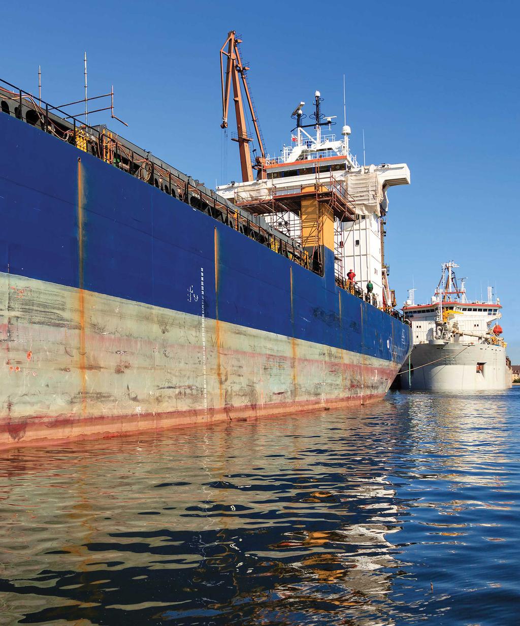 Maritime & Offshore IHM: van bouw tot sloop Middels de Inventory of Hazardous Materials worden de gevaarlijke stoffen aan boord gedurende de gehele levensduur van een schip gevolgd.