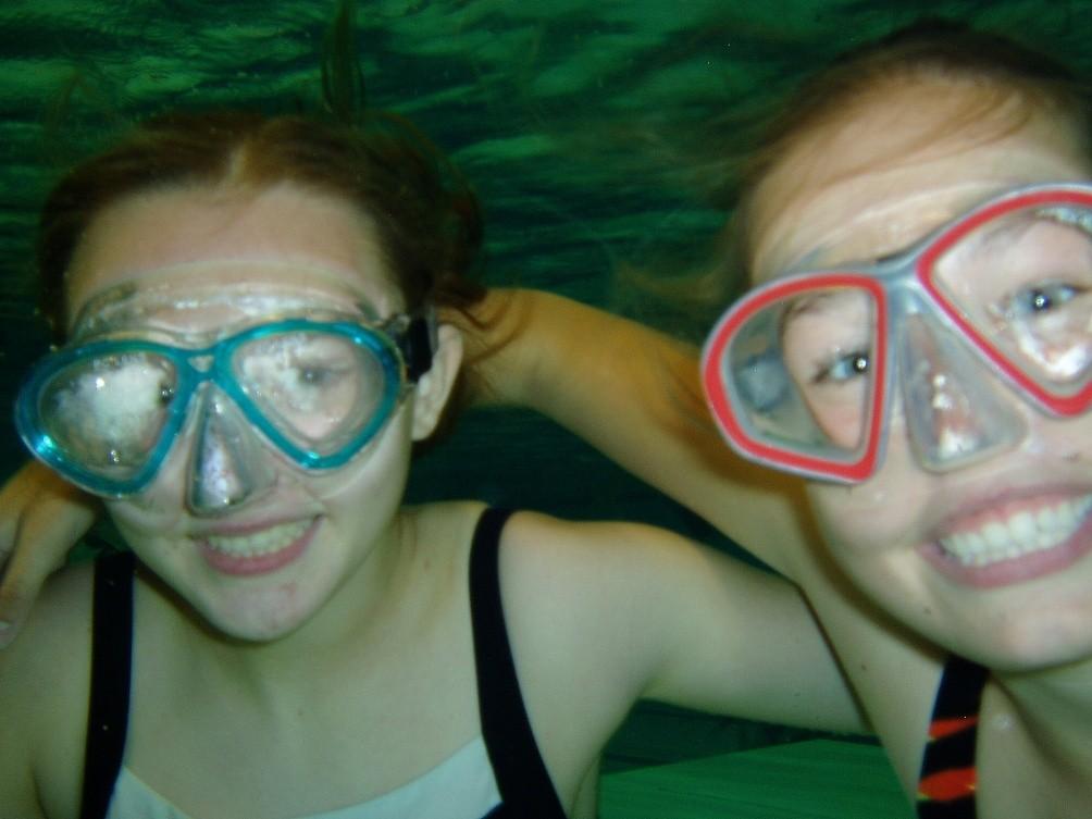 SNORKELLESSEN ieder jaar snorkelexamen te kunnen doen. Toch krijgen we het ieder jaar voor elkaar dat er een aantal kinderen wel kunnen afzwemmen voor een snorkelbrevet.