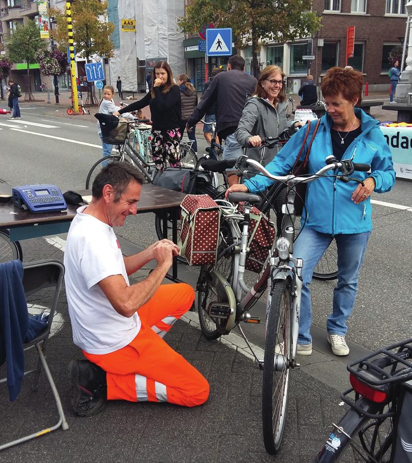 Elektrische fietsen testen Grote Markt Beveren 13 > 17