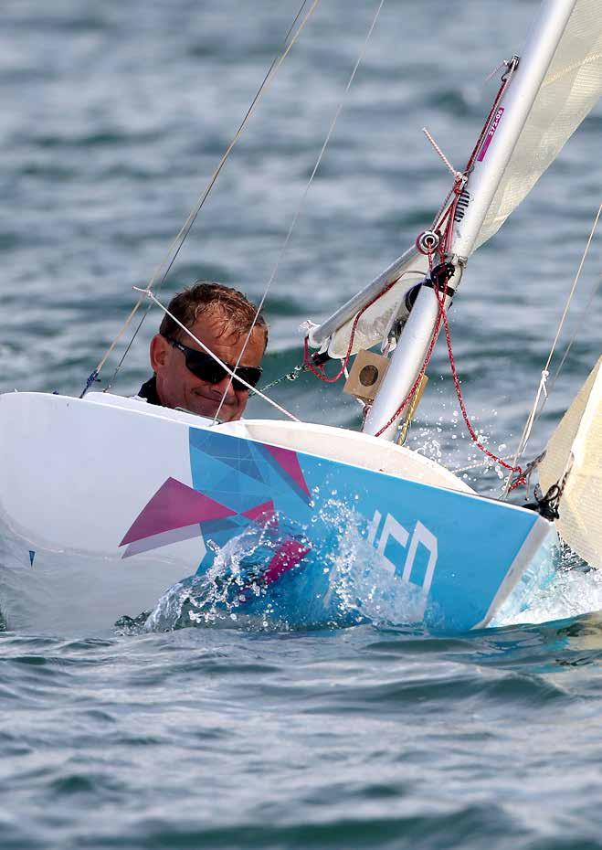 3.4. TOPSPORT Verbreden beroepsperspectief topzeilers: Het Watersportverbond stimuleert het integreren van een ontwikkeltraject Zeezeilen in de Topzeilacademie te Scheveningen; Implementeren van een