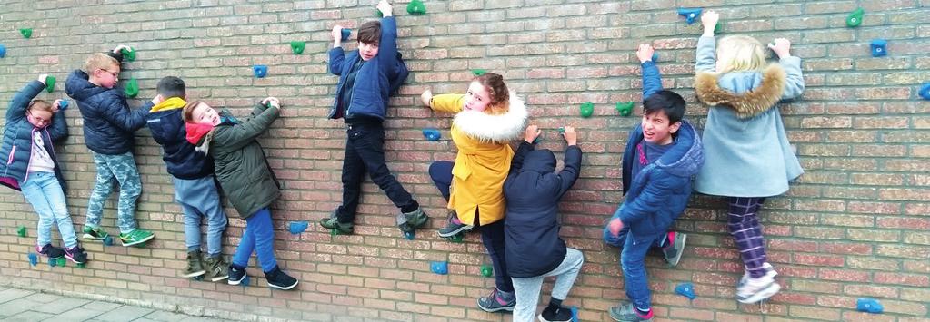 Buten de Poorte Een school met een hart voor iedereen! We werken met moderne programma s en technologie als Muiswerk, het digibord en chromebooks.