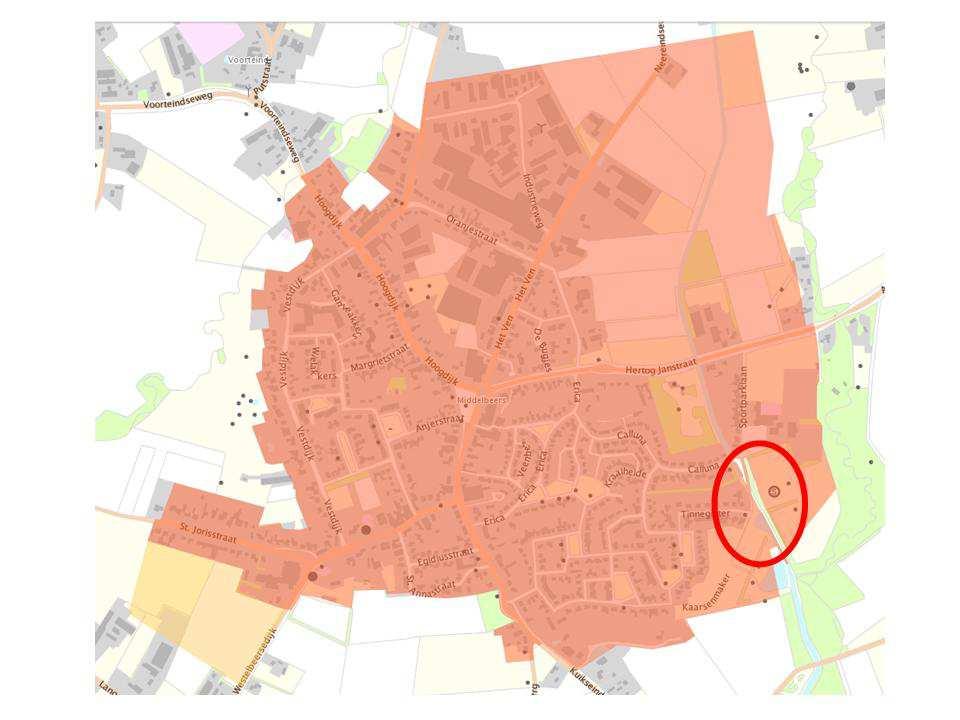 000 m 2 gebruikt als uitloop voor de paarden. Mede naar aanleiding van een uitspraak van de Raad van State hebben wij geprobeerd het bestaande gebruik positief te bestemmen.