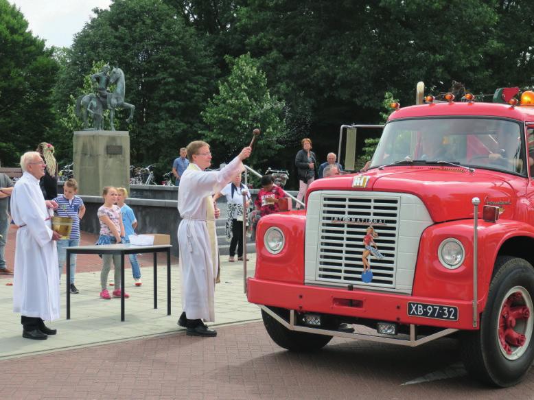 De Gennepenaar 2 Dankviering en Autozegening 24 juni!