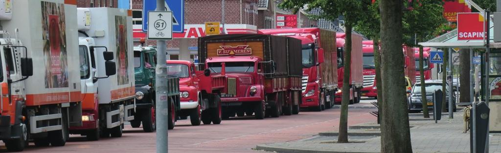 Er kwam vanuit Heijen weer een mooie bonte stoet die door de Gennepse straten trok.