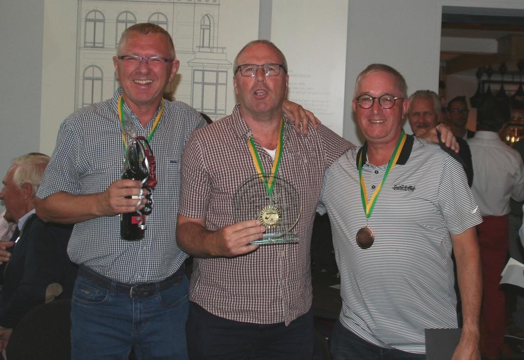 Groot succes De Heensche golfers bij Steenbergs Golfkampioenschap. Op vrijdag 28 september werd weer het Steenbergse golfkampioenschap gehouden op de baan van Grevelingenhout in Bruinisse.