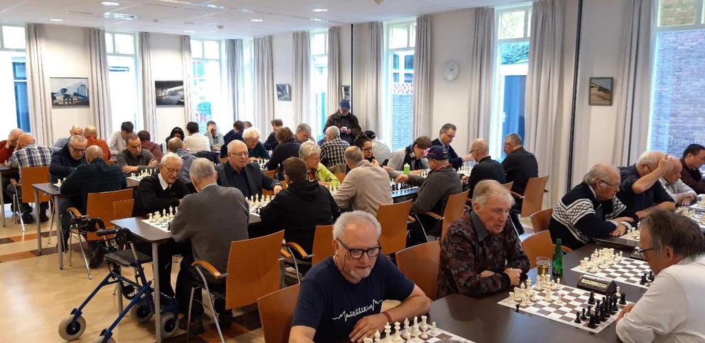 Verslag van het Open Kampioenschap van de Stad Weesp 2018 Fred Slingerland is de kampioen 2018 Het 40 ste Open Schaakkampioenschap van de Stad Weesp is gewonnen door Fred Slingerland uit Leiden.