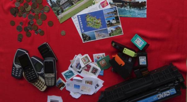 KINDERKLEDINGMARKT We zijn weken bezig geweest om kinderkleding in te zamelen, uit te zoeken en te strijken voor de goederenmarkt op 7 mei achter Het Anker.