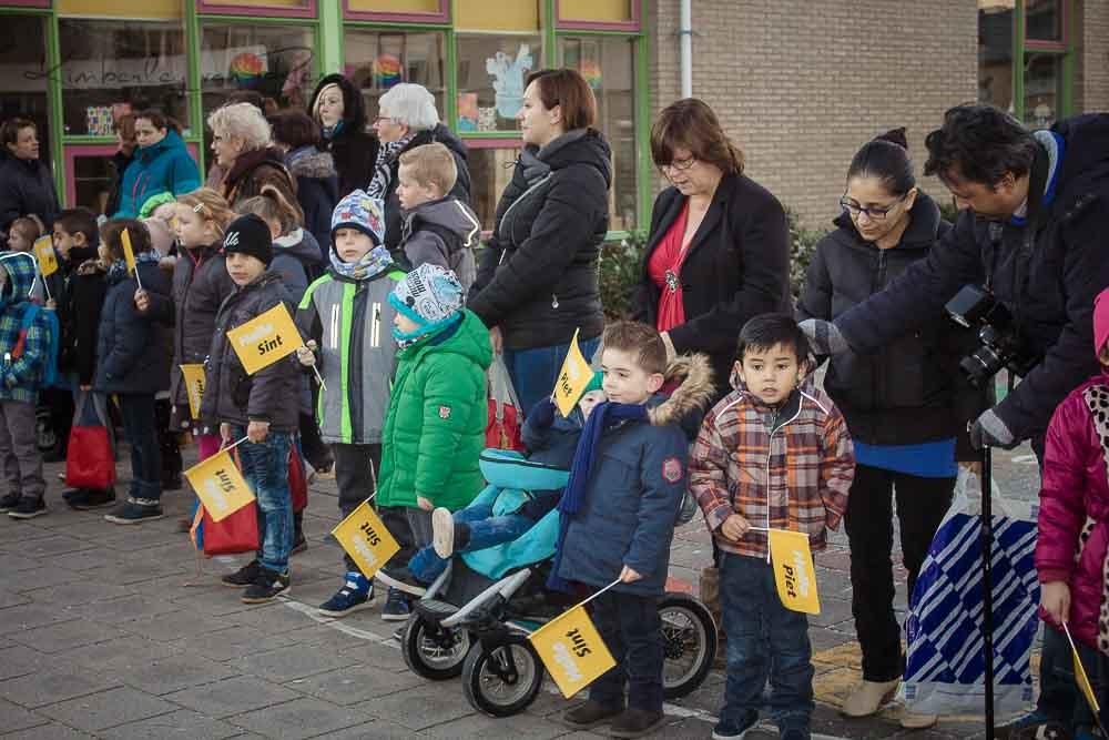 december 207 2 3 Dit jaar wordt er een gezellige kerstmarkt georganiseerd door