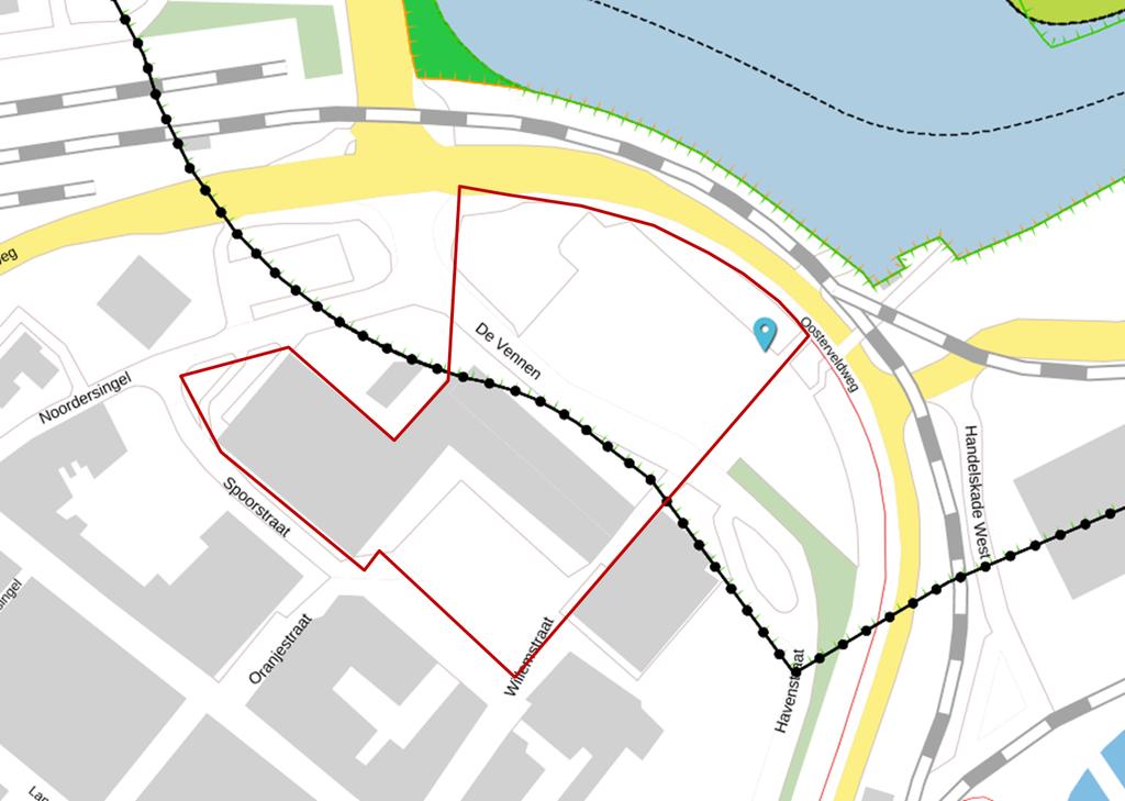 In het plan is de aanduiding 'vrijwaringszone - dijk 1' opgenomen waarin de regels zoals opgenomen in het provinciaal inpassingsplan zijn overgenomen.