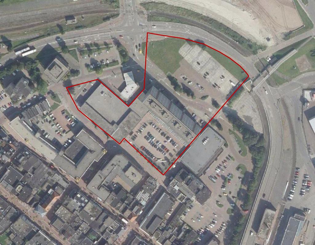 Hoofdstuk 1 1.1 Inleiding Planvoornemen In het noordelijk deel van het centrum van Delfzijl bevindt zich een gebied waar tot voor kort een combinatie van wonen en detailhandel plaatsvond.