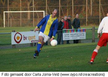 WEDSTRIJDVERSLAGEN 1. Lvv Friesland 1 pakt periode na winst op Renado (Friesland 1 Renado 1 2-1) Vandaag weer een belangrijke wedstrijd op het programma en wel tegen Renado.