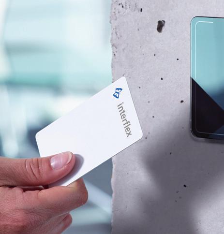 Toegangshardware Hardware van Interflex garant voor een hoog beveiligingsniveau Multifunctionele badges Hoge mate van toegangsbeveiliging met kaart, badge of smartphone Daarom kiezen klanten voor