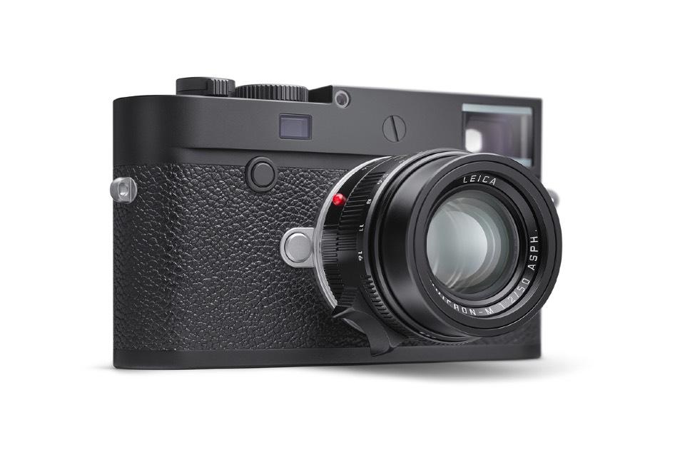 Fluisterstille sluiter in een minimalistische behuizing Het unieke kenmerk van de Leica M10-P is het extreem lage geluidsniveau van zijn sluiter en daardoor de stilste ontspanner van alle M-Camera s