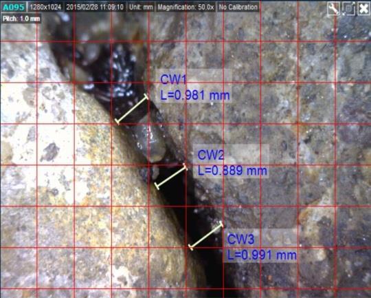 De scheuren in de DGB-verharding met een reflectiescheur zijn wijder (gemiddeld 0,45 mm) dan de scheuren zonder reflectiescheur (gemiddeld 0,38 mm).