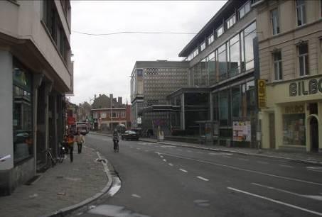 Overpoortstraat rond 1968 Foto onderaan links