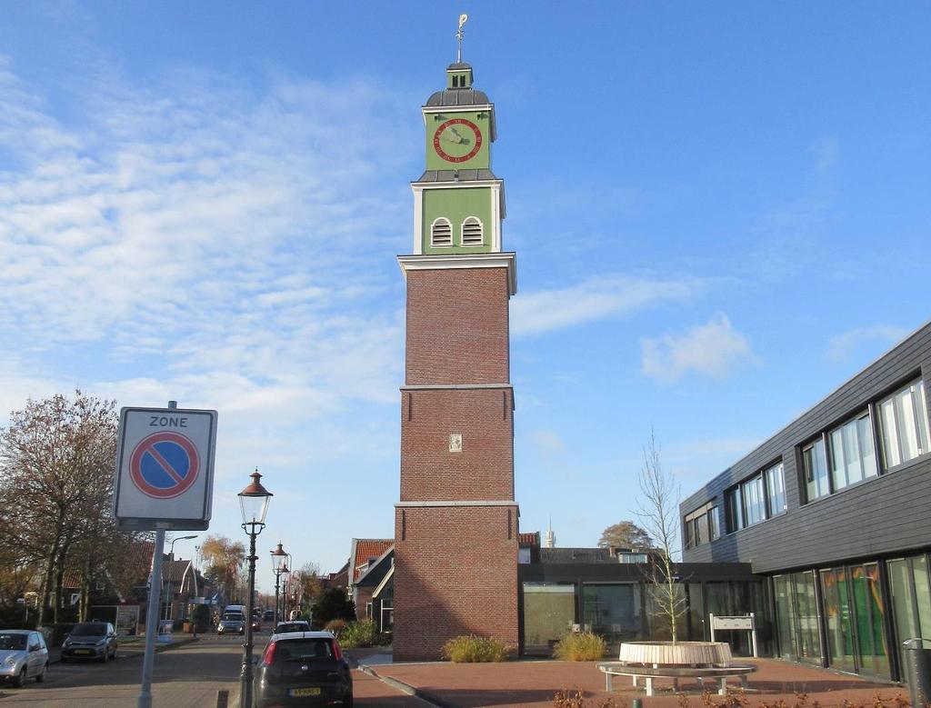 I k start bij bezoekerscentrum De Poelboerderij, gelegen aan het 2000 hectare grote Wormer- en Jisperveld.