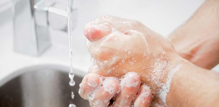 Handzeep en foamzeep van WEPA Prettig geparfumeerd en met een ph-waarde van 5,0 6,5, ook geschikt voor frequent handen wassen.