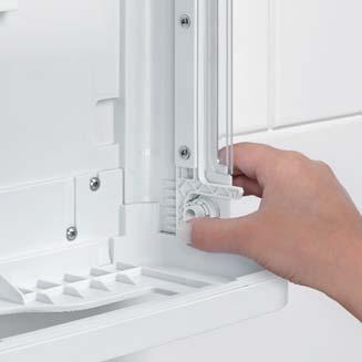 De dispenser opent als een deur Vrijwel alle WEPA dispensers beschikken over een deur om ze snel en gemakkelijk te vullen.