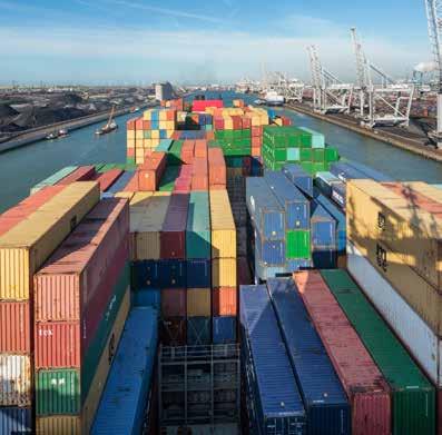 DÉ HAVEN MET GRENZELOZE MOGELIJKHEDEN MAKE IT HAPPEN De Rotterdamse haven is het grootste haven- en industriecomplex van Europa.