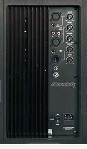 achteraan zitten inputs voor mic & line, line  koo-njp15activ Prijs: 320 299 Boombox SPX Activ koo-njp15activ Een nieuwe actieve speaker van de makers van de NJP reeks.