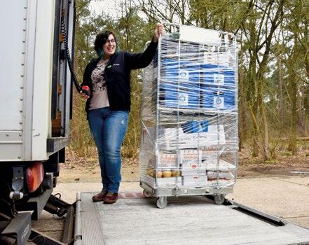 vrijwilligers VRIJWILLIGER MIDDEN IN DE NATUUR De Hoge Rielen kan op heel wat vrijwilligers rekenen.