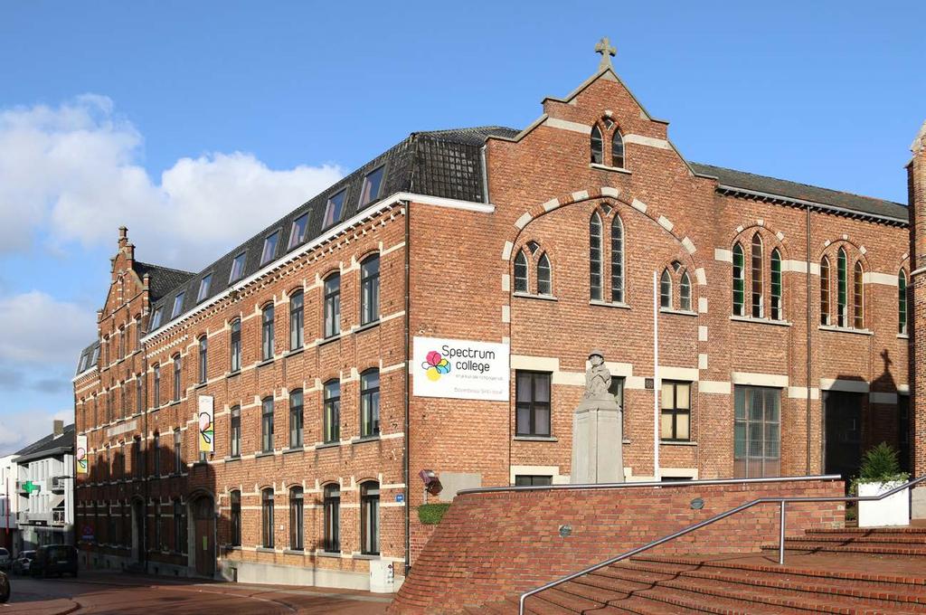 Een levendig centrum door mix van functies Op de collegesite, het oud stadhuis en het marktplein komt een mix van functies die ervoor zorgt dat er altijd iets te beleven valt.