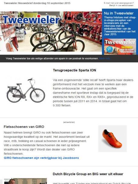 Portfolio Tweewieler FREQUENTIE 11x per jaar (magazine), 2 keer per week (emailnieuwsbrief) en 24/7 (website) FORMULE Tweewieler is het onafhankelijke medium dat informeert over zowel scooters,