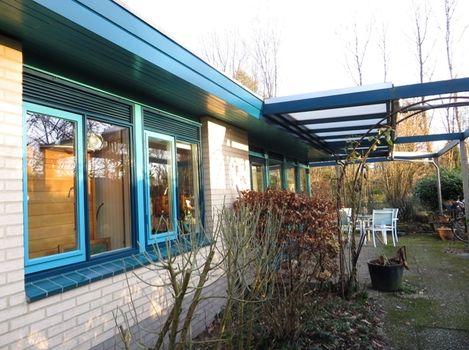 LIGGING & INDELING Tuin Een grote tuin met veel