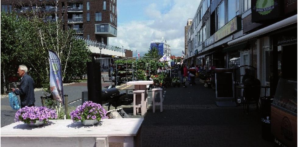 Minder winkelen in middelgrote centra Landelijk gezien wordt in de niet-dagelijkse sector minder lokaal gekocht en minder besteed in fysieke winkels. Vooral de middelgrote centra (10-60.