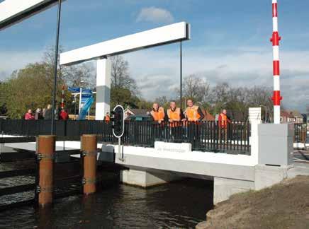 Na de opening van brug Hoogenweg, was begin november brug Bergentheim aan de beurt.