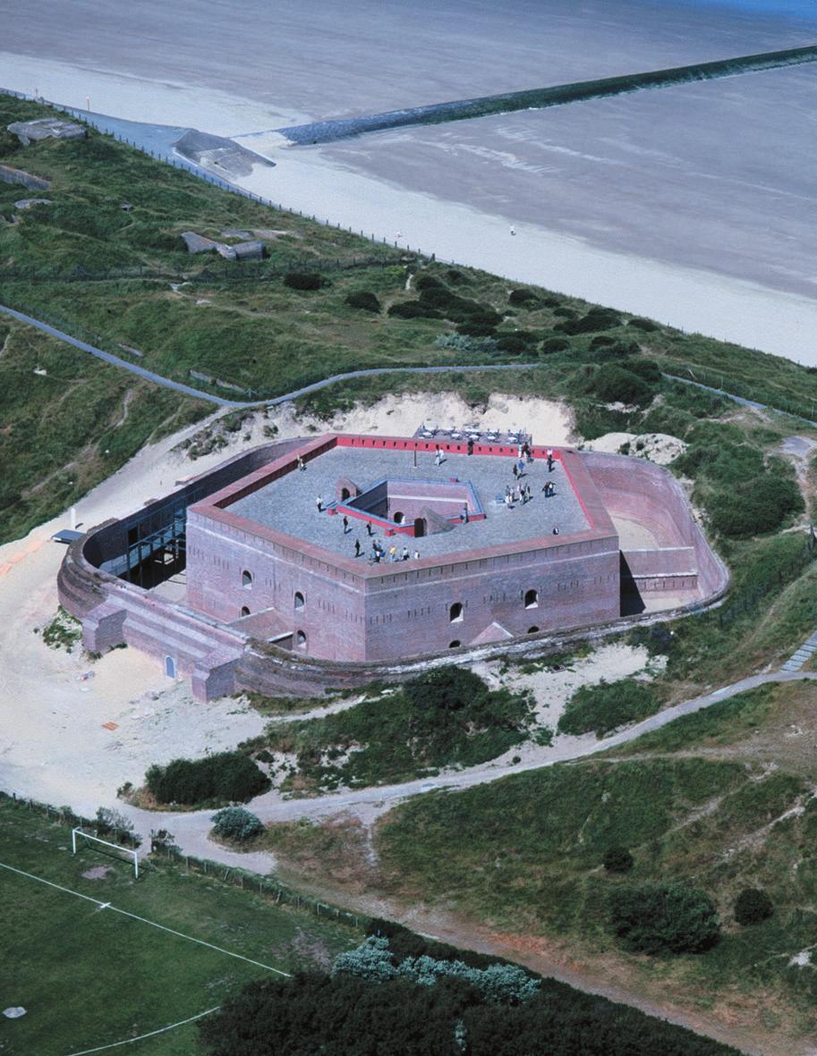 Fort Napoleon, Oostende Vorig jaar steeg het bezoekerscijfer in Fort Napoleon met 42%. Maar liefst 67.497 bezoekers vonden de weg naar Oostende.