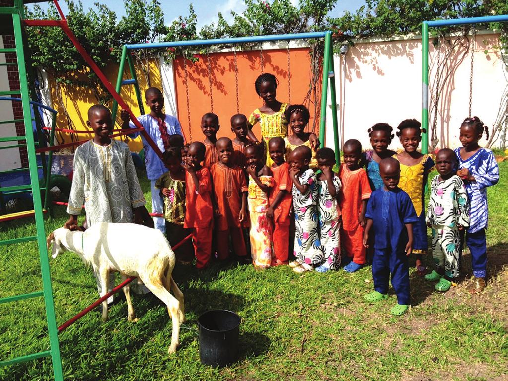 Even voorstellen: Mariama Jarju Ieder kwartaal stellen we een van onze medewerksters aan u voor. Deze keer is dat moeder Mariama Jarju, die door iedereen Gamtel wordt genoemd.