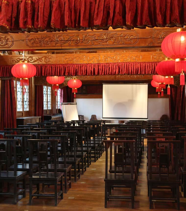 ONZE VERGADERZAAL U kan een vergadering organiseren te Pairi Daiza, in een uniek kader, namelijk een authentieke Chinese tempel!