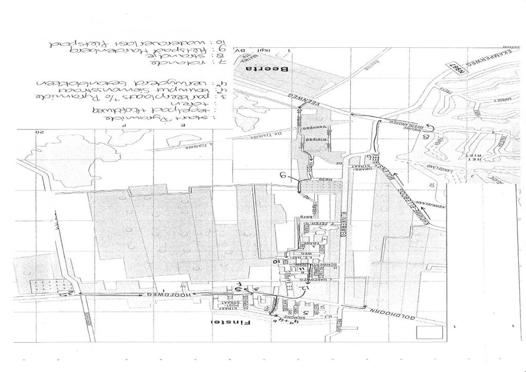 Schouwroute Finsterwolde Beschrijving route/onderwerpen Pyramide Hoofdweg > Toren > Wiegersweg - Waterafvoer parkeerplaats tegenover De Pyramide. - Finsterwolder Toren. Prachtig.