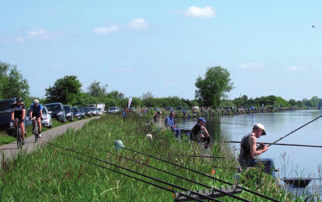 Genieten van de stilte en de ruimte, van lekker buiten zijn en van de plezierige spanning: weten we de vis te vinden en te vangen? Sportvissers verstaan elkaar. We vormen een community.