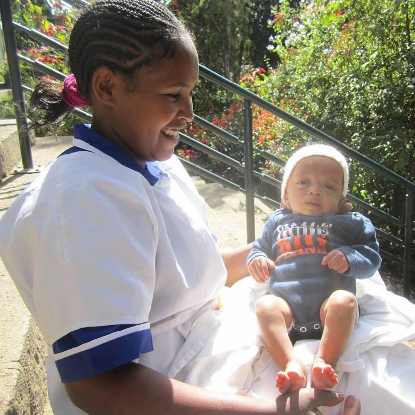 In het Addis Abeba Hospital worden alleen nog vrouwen geopereerd die inwendig zo zijn beschadigd dat een hersteloperatie eigenlijk altijd neer komt op het verleggen van een uitgang voor de urine.