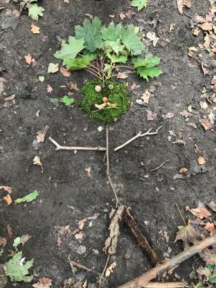 RHOON, 13 OKTOBER 2017 Beste ouders/verzorgers, Dit is alweer het laatste Reisverslag voor de herfstvakantie. Wij merken dat het goed is dat de kinderen een week vrij zijn.