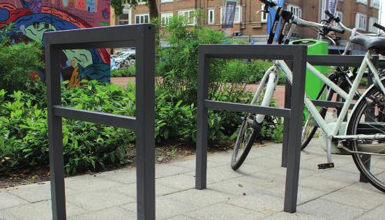 U kunt uw fiets extra veilig neerzetten door de tussenbuis als dubbelbevestiging van uw slot te gebruiken.