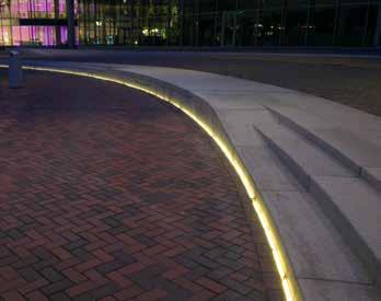 LED Lining LED Lining is geschikt voor toepassing langs vijverranden, bestrating, waterwanden