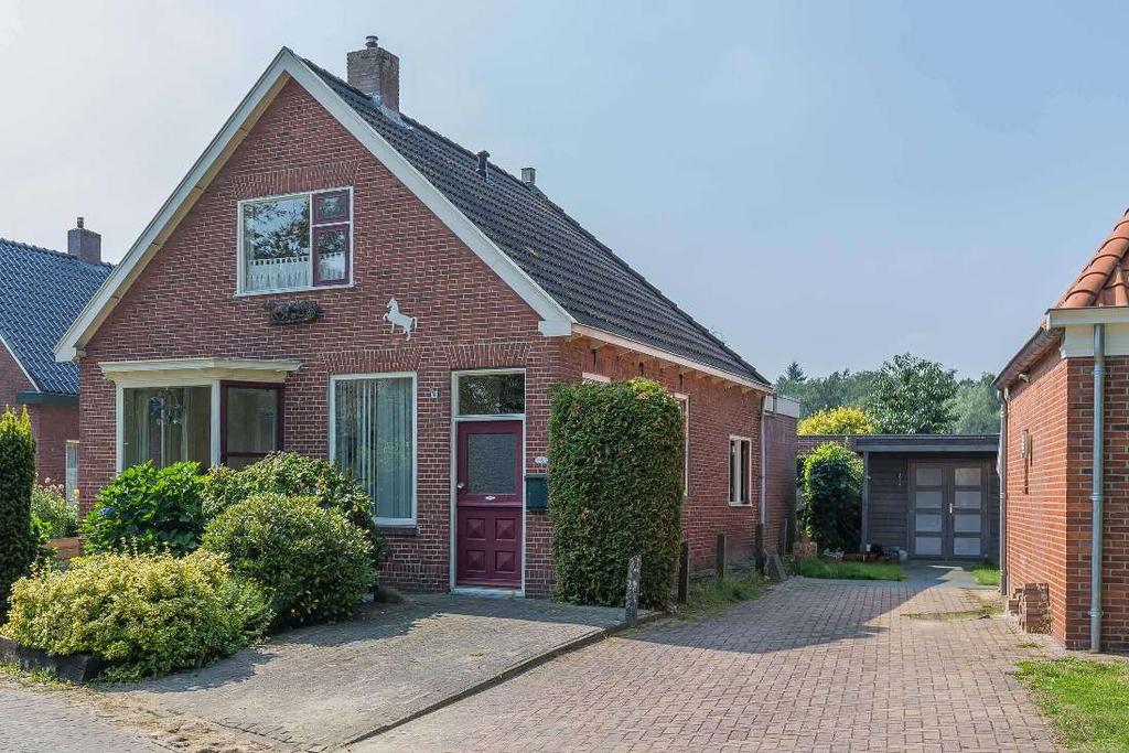 VELDAKKERSLAAN 5 ZUIDLAREN 259.