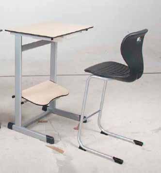 GETUP Waarom zijn de tafels zo hoog? Hier geldt één voor allen! In alle groepen gebruikt u dezelfde tafels en stoelen. Iedere leerling stelt de voetensteun op zijn of haar lichaamslengte in.