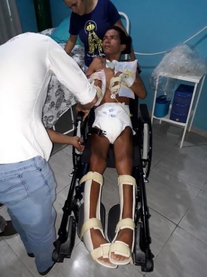 In juni is hij naar het ziekenhuis hier in Pão de Açúcar overgebracht. Het ziekenhuis hier is niet meer dan een EHBOpost dus de behandelingen waren beperkt.
