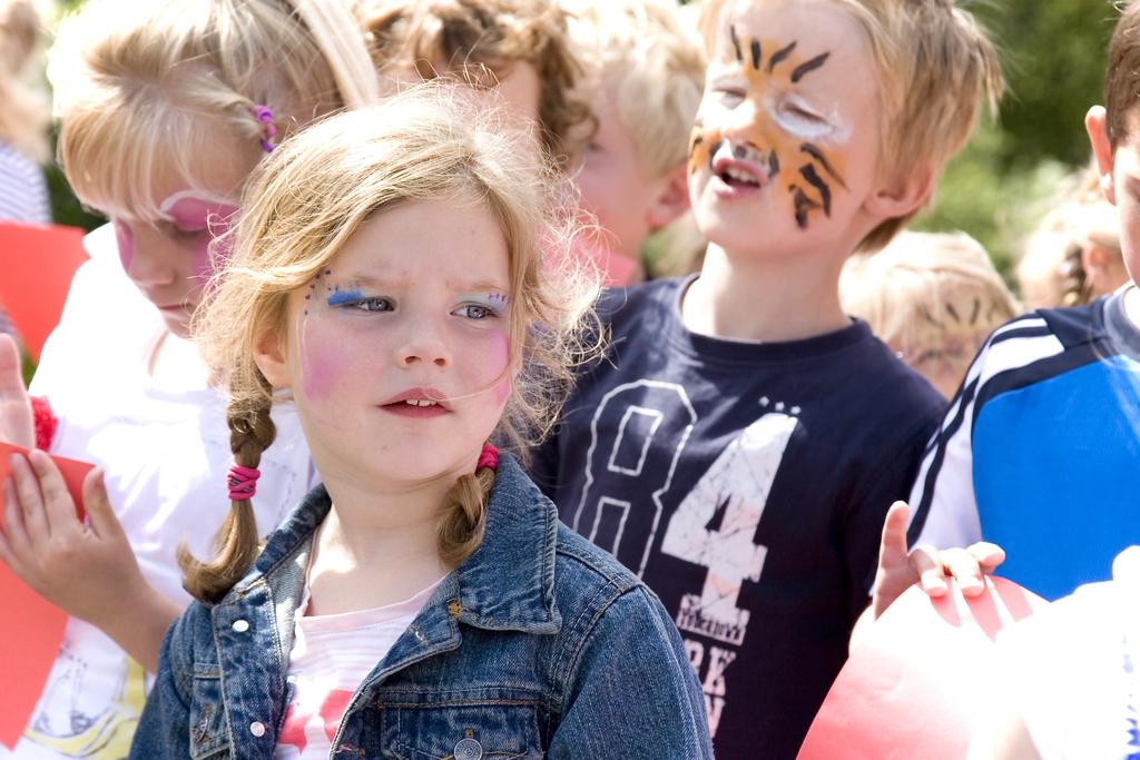 Juni 2016 JUNI 1 W 17 V 2 D 18 Z 3 V Gebedsgroep 19 Z 4 Z 20 M 5 Z 21 D 6 M ANWB Streetwise 22 W 7 D Schoolreis 23 D 8 W Jaarvergadering